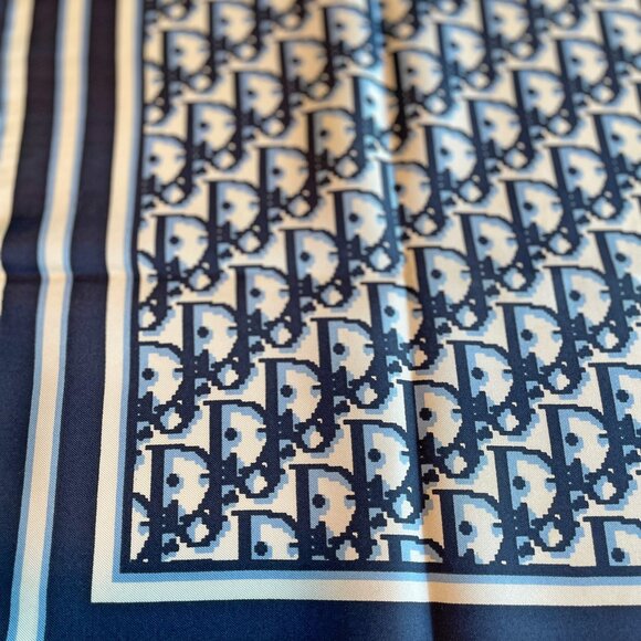 Vintage Christian Dior Silk Trotter Scarf - Picture 11 of 12